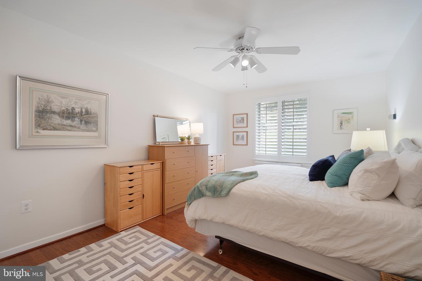 3000 SPOUT RUN PKWY #D305, ARLINGTON, Virginia 22201, 1 Bedroom Bedrooms, ,1 BathroomBathrooms,Residential,For sale,3000 SPOUT RUN PKWY #D305,VAAR2064936 MLS # VAAR2064936