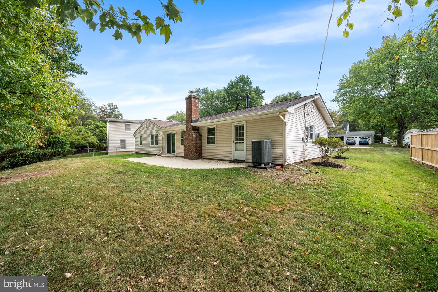 12904 MOUNT ROYAL LN, FAIRFAX, Virginia 22033, 4 Bedrooms Bedrooms, ,2 BathroomsBathrooms,Residential,For sale,12904 MOUNT ROYAL LN,VAFX2274362 MLS # VAFX2274362