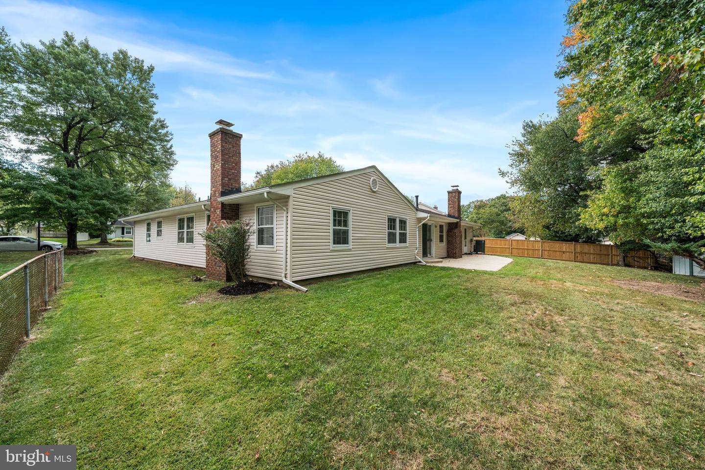 12904 MOUNT ROYAL LN, FAIRFAX, Virginia 22033, 4 Bedrooms Bedrooms, ,2 BathroomsBathrooms,Residential,For sale,12904 MOUNT ROYAL LN,VAFX2274362 MLS # VAFX2274362