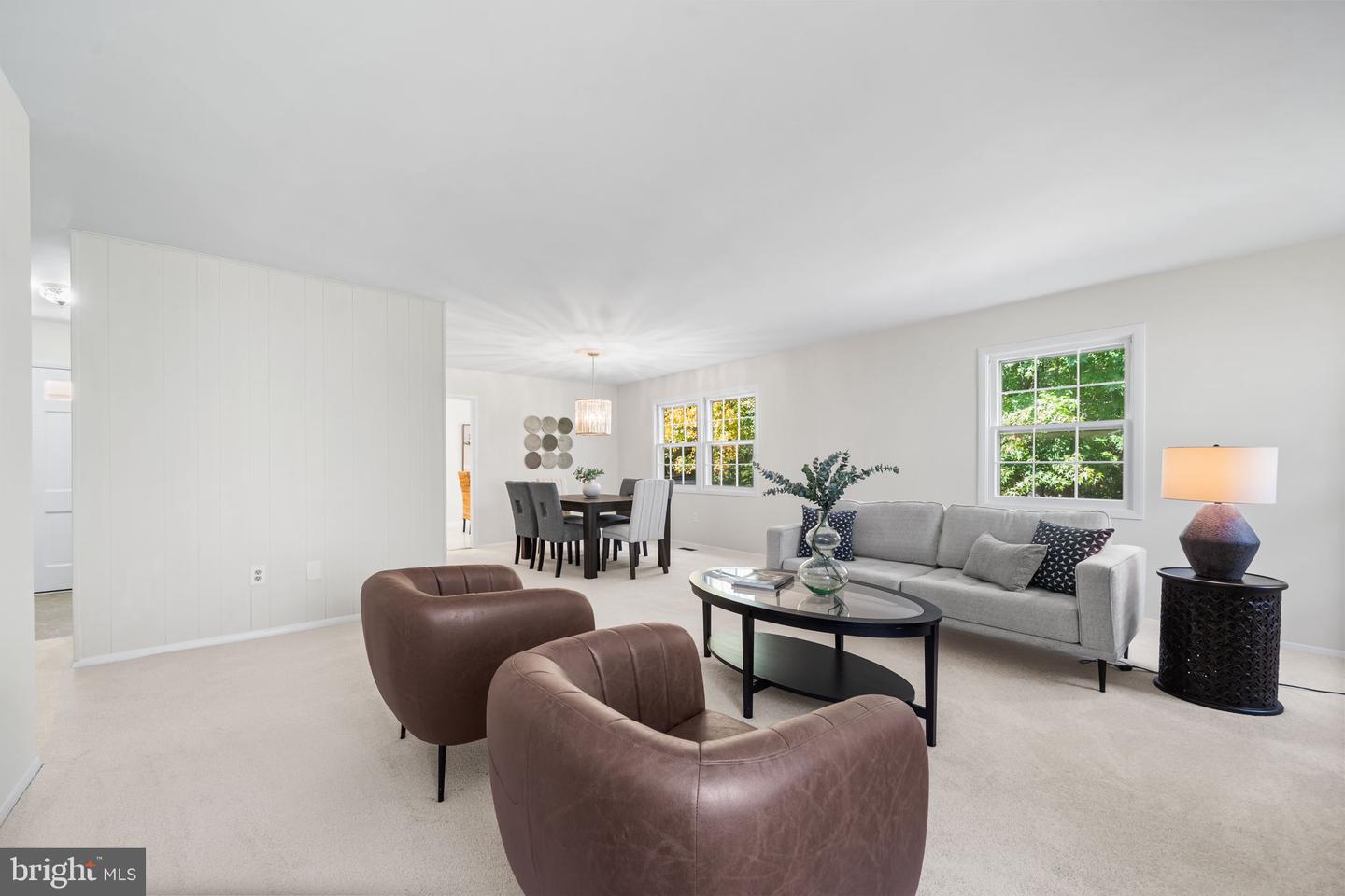 12904 MOUNT ROYAL LN, FAIRFAX, Virginia 22033, 4 Bedrooms Bedrooms, ,2 BathroomsBathrooms,Residential,For sale,12904 MOUNT ROYAL LN,VAFX2274362 MLS # VAFX2274362