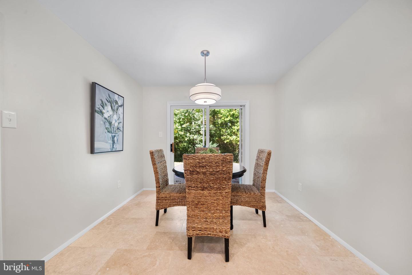 12904 MOUNT ROYAL LN, FAIRFAX, Virginia 22033, 4 Bedrooms Bedrooms, ,2 BathroomsBathrooms,Residential,For sale,12904 MOUNT ROYAL LN,VAFX2274362 MLS # VAFX2274362