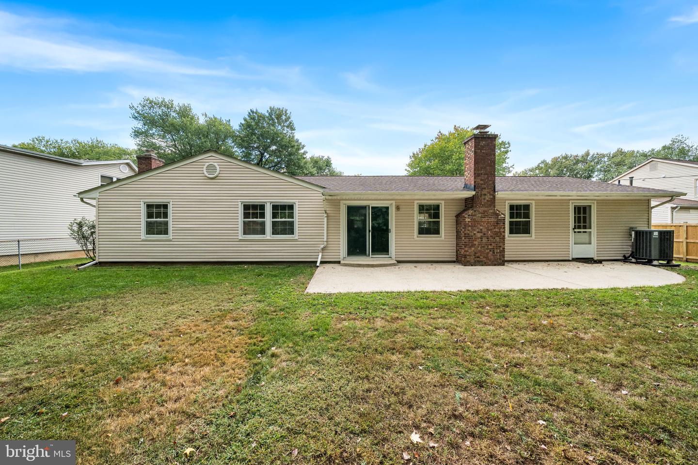 12904 MOUNT ROYAL LN, FAIRFAX, Virginia 22033, 4 Bedrooms Bedrooms, ,2 BathroomsBathrooms,Residential,For sale,12904 MOUNT ROYAL LN,VAFX2274362 MLS # VAFX2274362