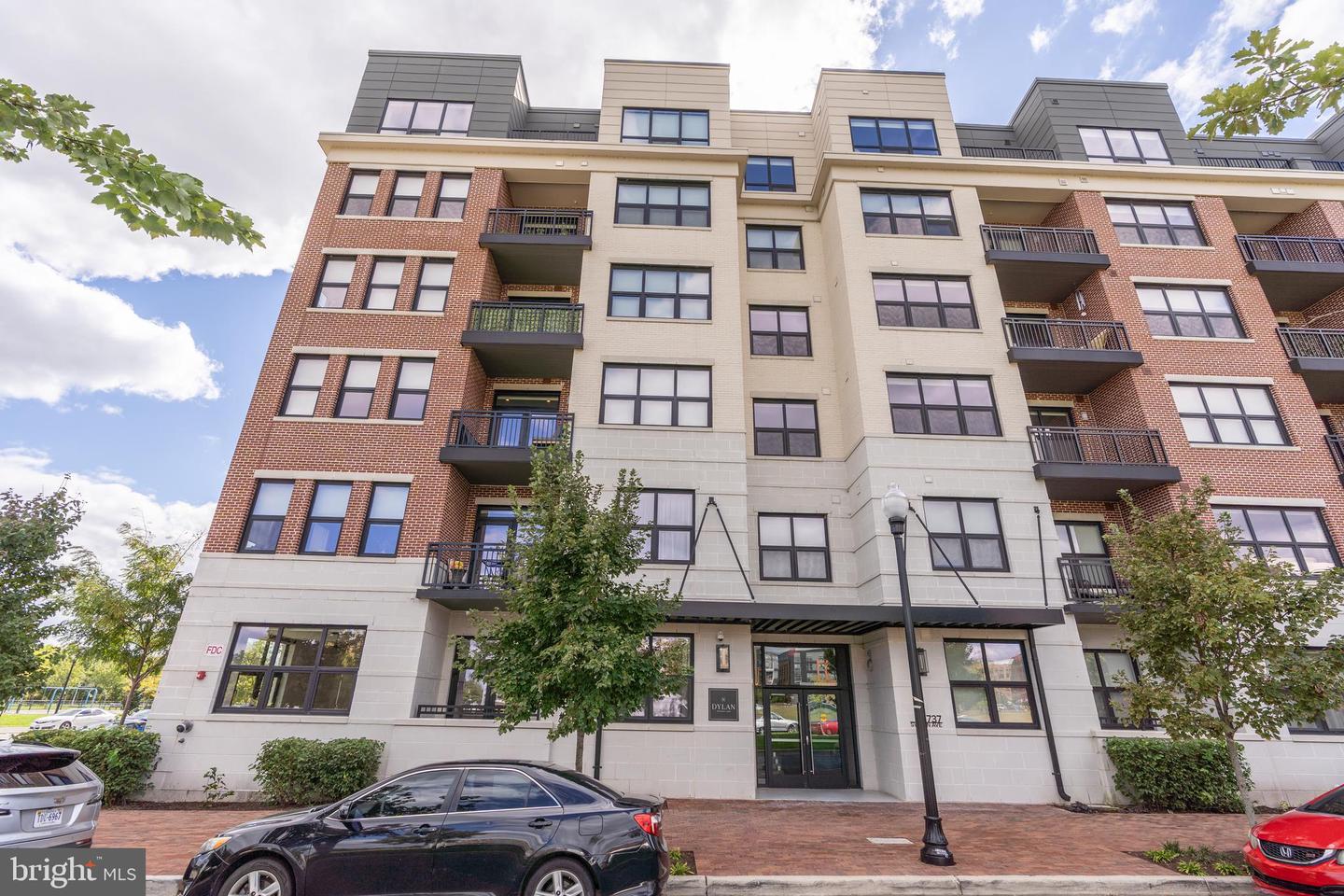 737 SWANN AVE #504, ALEXANDRIA, Virginia 22301, 1 Bedroom Bedrooms, ,1 BathroomBathrooms,Residential,For sale,737 SWANN AVE #504,VAAX2050834 MLS # VAAX2050834
