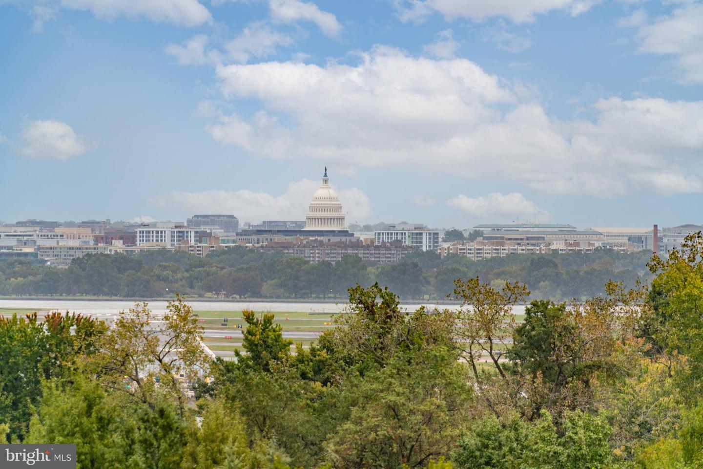 737 SWANN AVE #504, ALEXANDRIA, Virginia 22301, 1 Bedroom Bedrooms, ,1 BathroomBathrooms,Residential,For sale,737 SWANN AVE #504,VAAX2050834 MLS # VAAX2050834