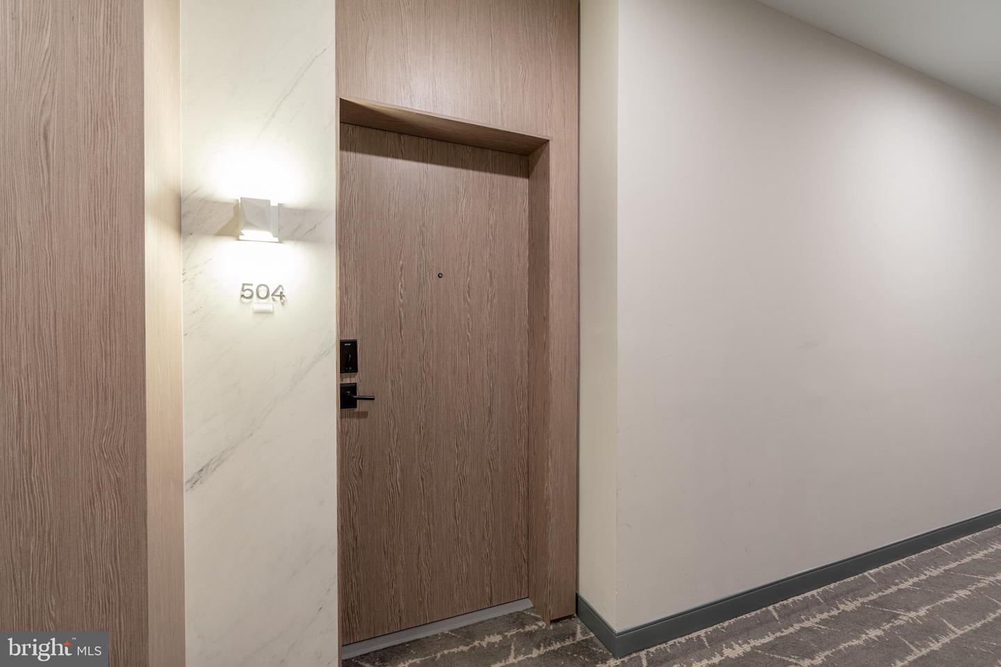 737 SWANN AVE #504, ALEXANDRIA, Virginia 22301, 1 Bedroom Bedrooms, ,1 BathroomBathrooms,Residential,For sale,737 SWANN AVE #504,VAAX2050834 MLS # VAAX2050834