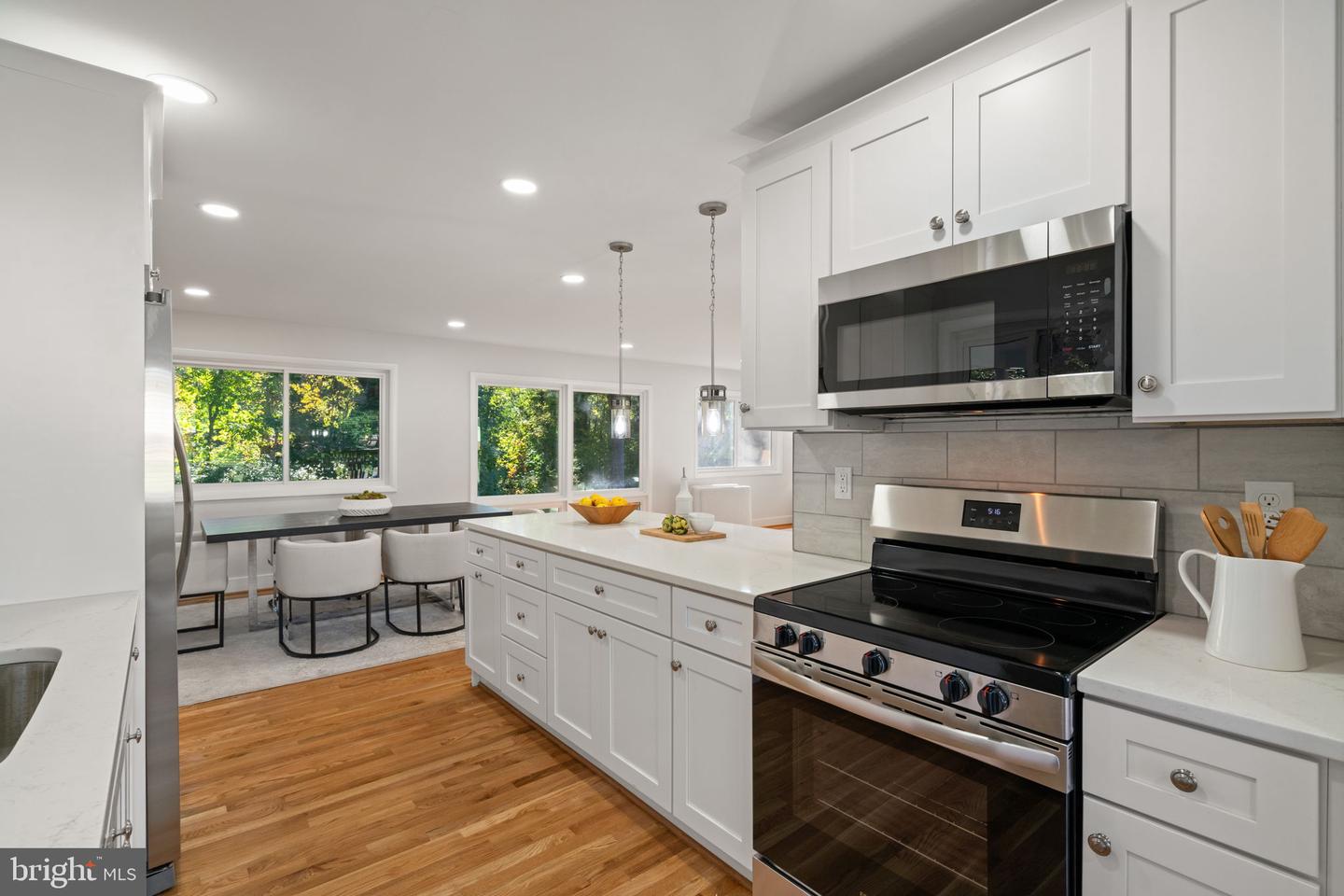 8801 GATESHEAD RD, ALEXANDRIA, Virginia 22309, 4 Bedrooms Bedrooms, ,3 BathroomsBathrooms,Residential,For sale,8801 GATESHEAD RD,VAFX2274408 MLS # VAFX2274408