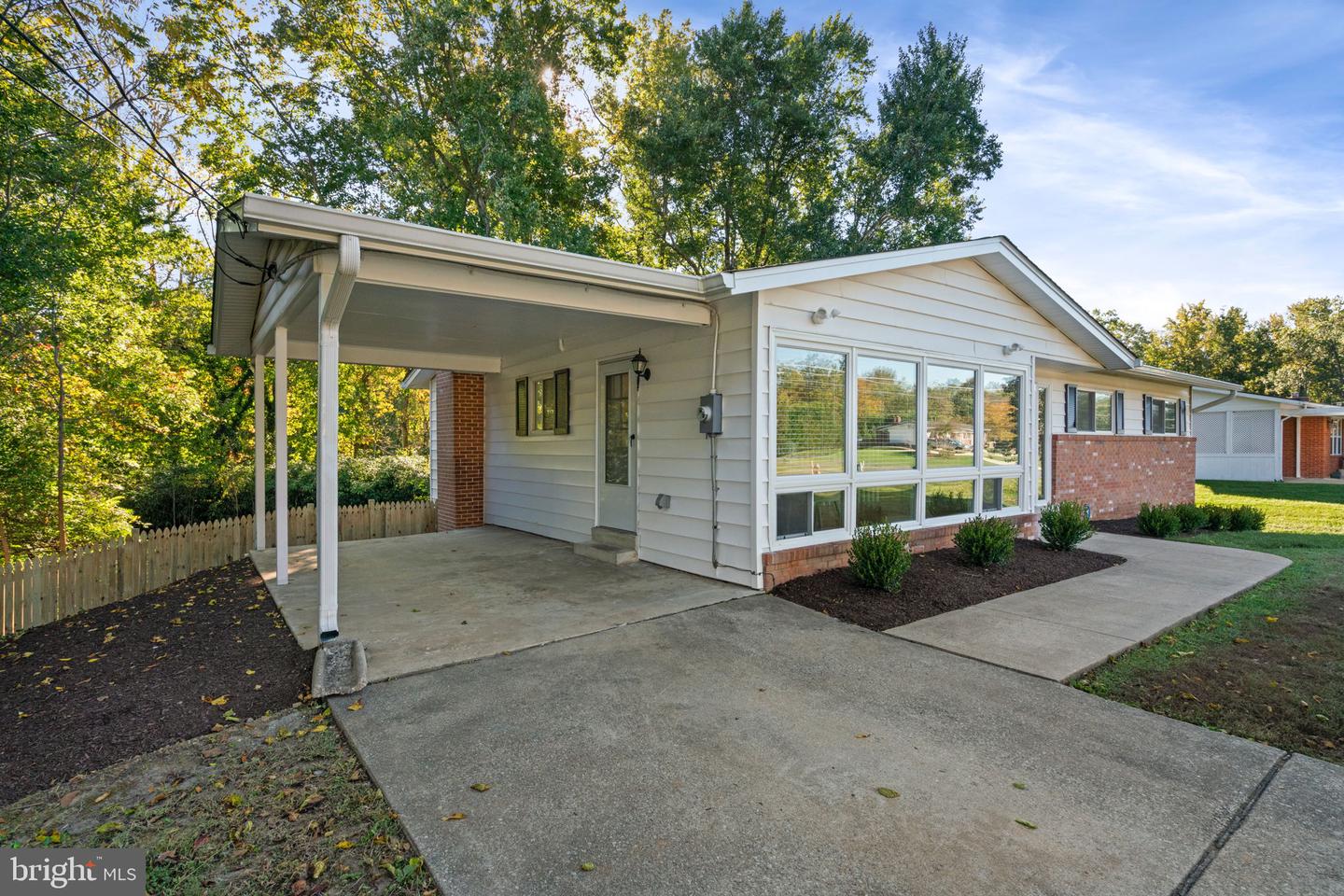 8801 GATESHEAD RD, ALEXANDRIA, Virginia 22309, 4 Bedrooms Bedrooms, ,3 BathroomsBathrooms,Residential,For sale,8801 GATESHEAD RD,VAFX2274408 MLS # VAFX2274408