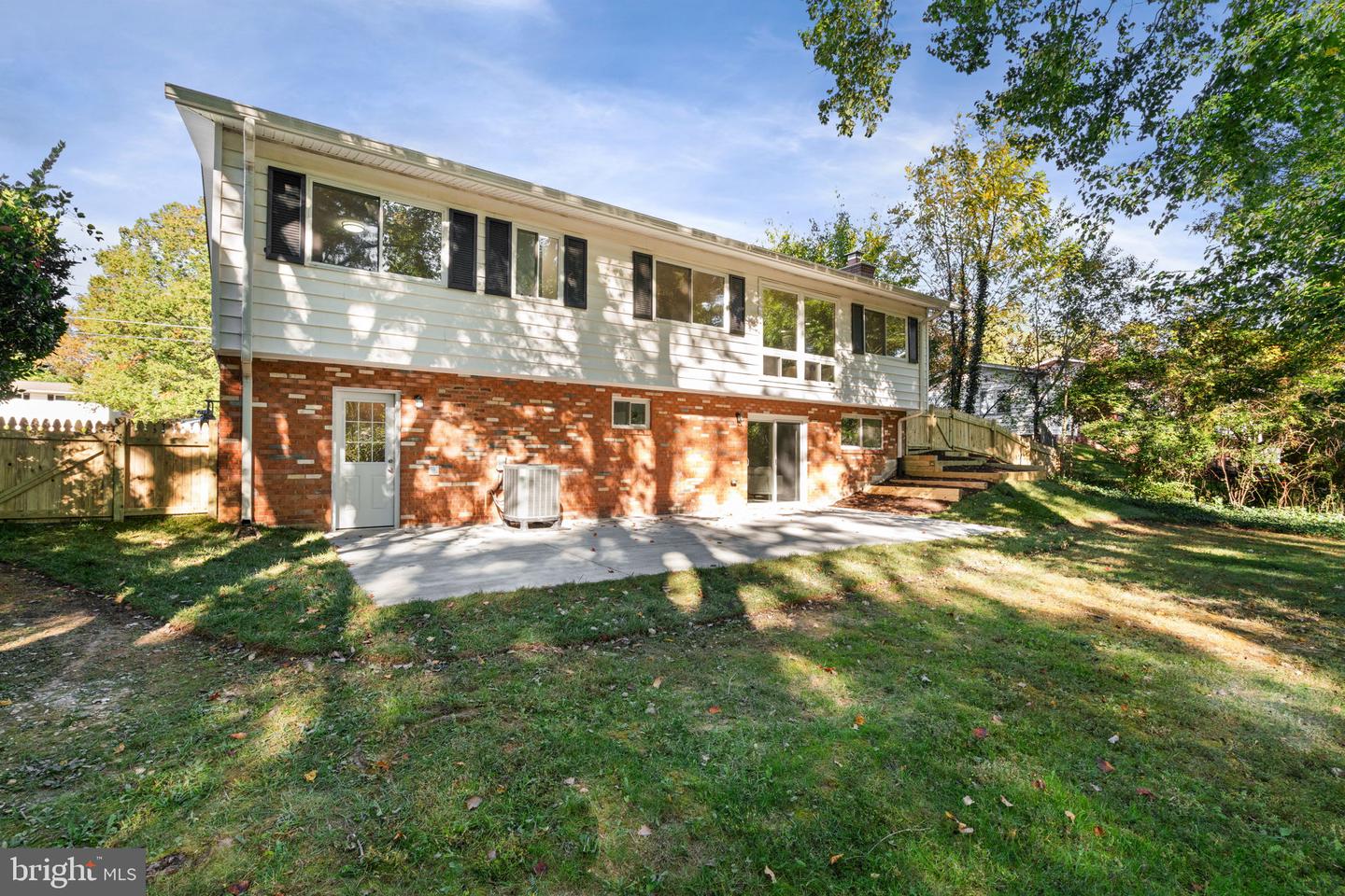 8801 GATESHEAD RD, ALEXANDRIA, Virginia 22309, 4 Bedrooms Bedrooms, ,3 BathroomsBathrooms,Residential,For sale,8801 GATESHEAD RD,VAFX2274408 MLS # VAFX2274408