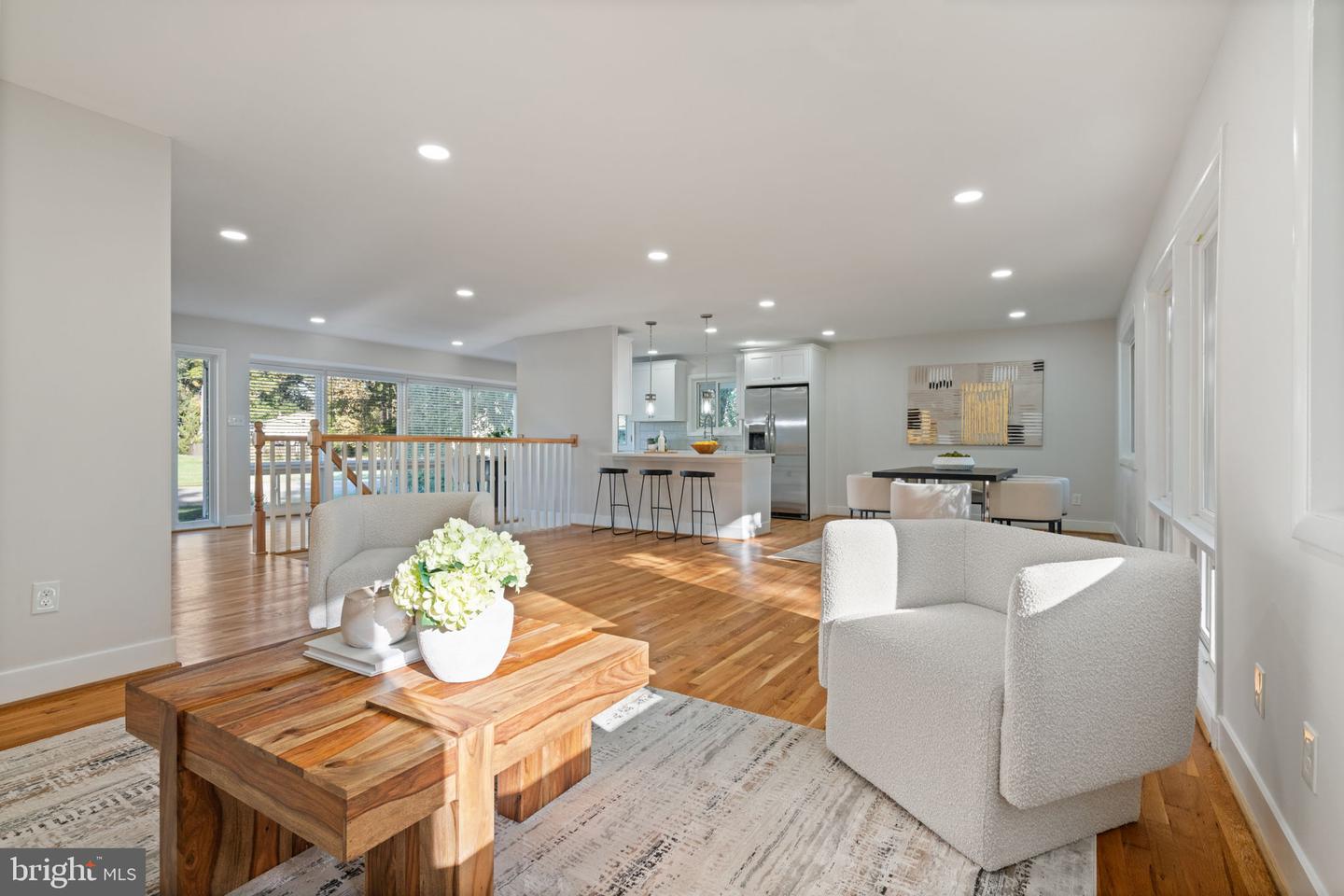 8801 GATESHEAD RD, ALEXANDRIA, Virginia 22309, 4 Bedrooms Bedrooms, ,3 BathroomsBathrooms,Residential,For sale,8801 GATESHEAD RD,VAFX2274408 MLS # VAFX2274408