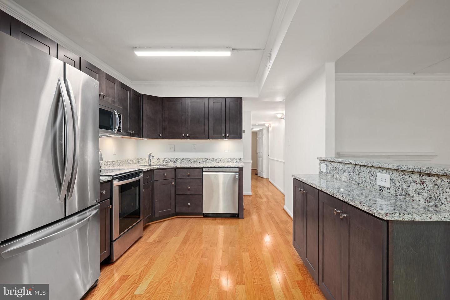 11721 KARBON HILL CT #T2, RESTON, Virginia 20191, 3 Bedrooms Bedrooms, ,2 BathroomsBathrooms,Residential,For sale,11721 KARBON HILL CT #T2,VAFX2274456 MLS # VAFX2274456