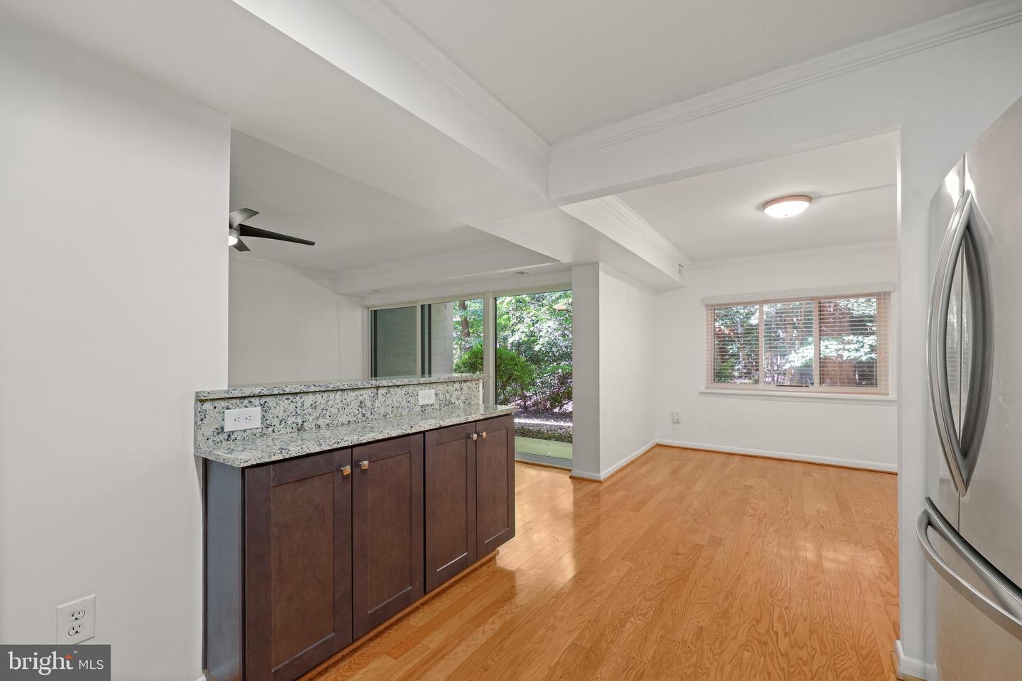 11721 KARBON HILL CT #T2, RESTON, Virginia 20191, 3 Bedrooms Bedrooms, ,2 BathroomsBathrooms,Residential,For sale,11721 KARBON HILL CT #T2,VAFX2274456 MLS # VAFX2274456