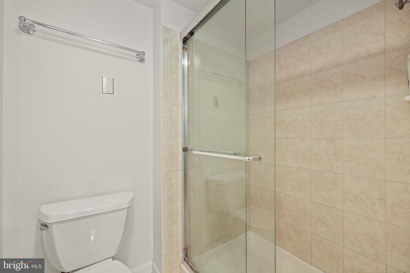 11721 KARBON HILL CT #T2, RESTON, Virginia 20191, 3 Bedrooms Bedrooms, ,2 BathroomsBathrooms,Residential,For sale,11721 KARBON HILL CT #T2,VAFX2274456 MLS # VAFX2274456