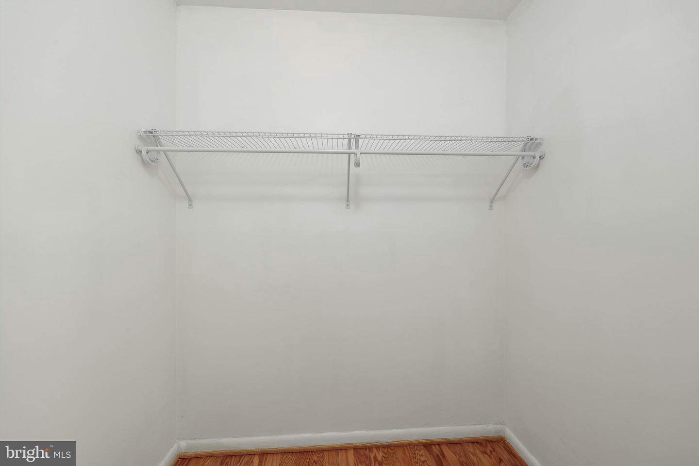 11721 KARBON HILL CT #T2, RESTON, Virginia 20191, 3 Bedrooms Bedrooms, ,2 BathroomsBathrooms,Residential,For sale,11721 KARBON HILL CT #T2,VAFX2274456 MLS # VAFX2274456