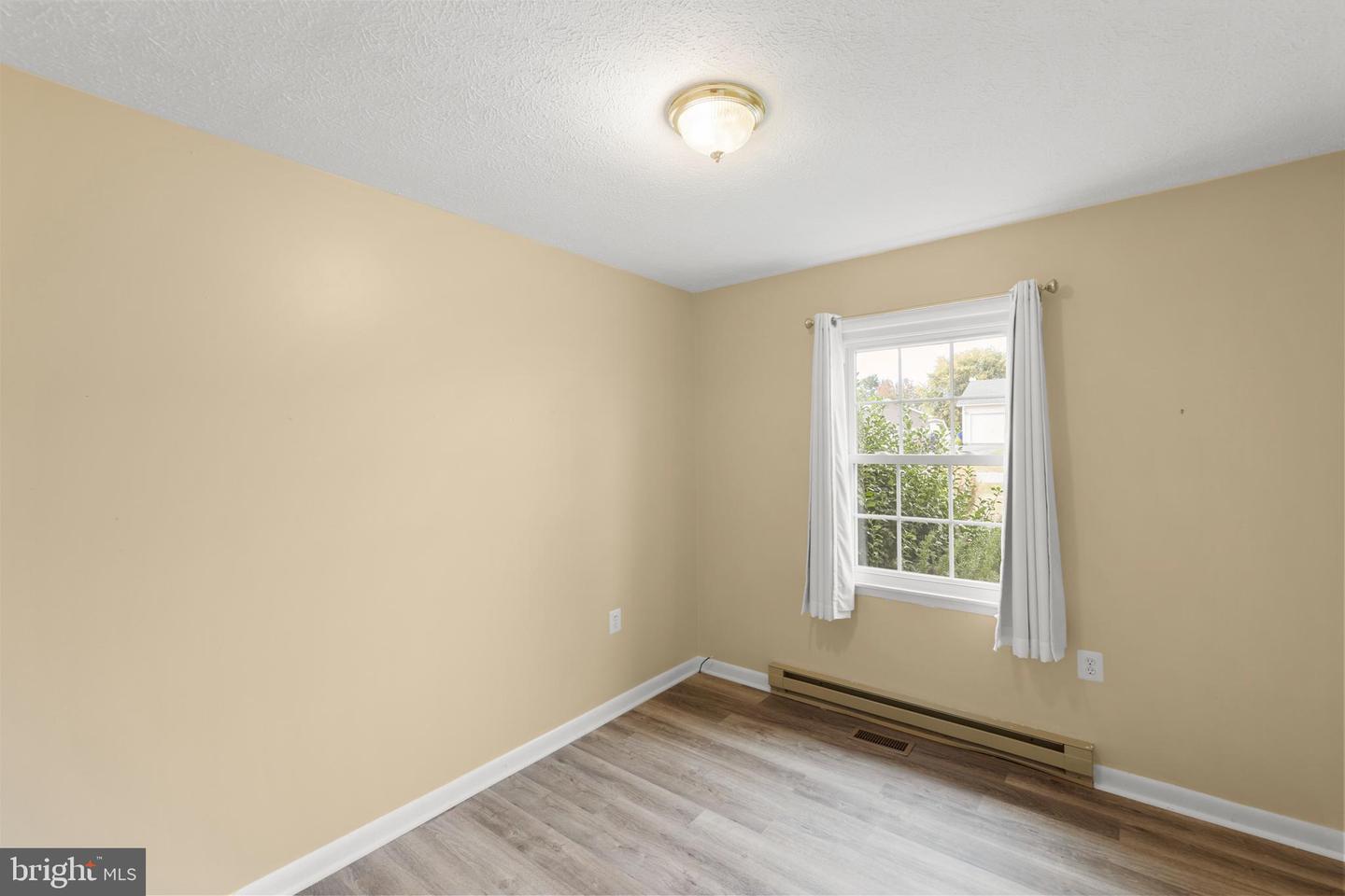 114 GOLDEN POND CIR, STEPHENS CITY, Virginia 22655, 3 Bedrooms Bedrooms, ,2 BathroomsBathrooms,Residential,For sale,114 GOLDEN POND CIR,VAFV2037404 MLS # VAFV2037404