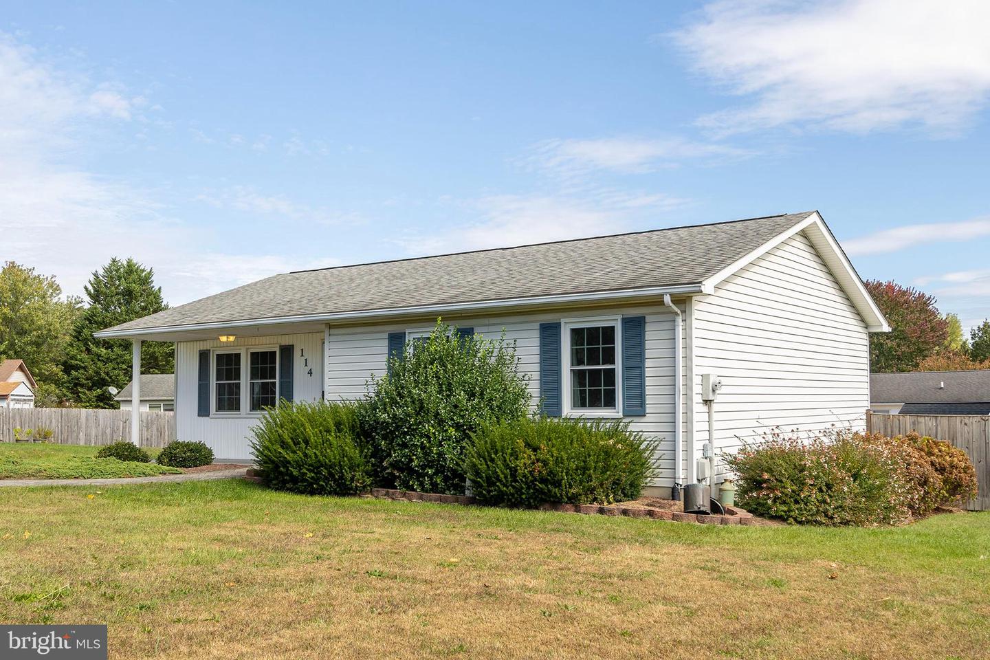 114 GOLDEN POND CIR, STEPHENS CITY, Virginia 22655, 3 Bedrooms Bedrooms, ,2 BathroomsBathrooms,Residential,For sale,114 GOLDEN POND CIR,VAFV2037404 MLS # VAFV2037404