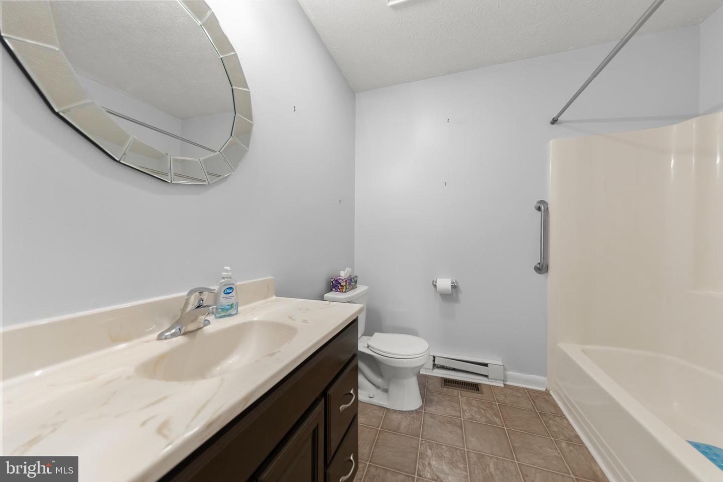 114 GOLDEN POND CIR, STEPHENS CITY, Virginia 22655, 3 Bedrooms Bedrooms, ,2 BathroomsBathrooms,Residential,For sale,114 GOLDEN POND CIR,VAFV2037404 MLS # VAFV2037404