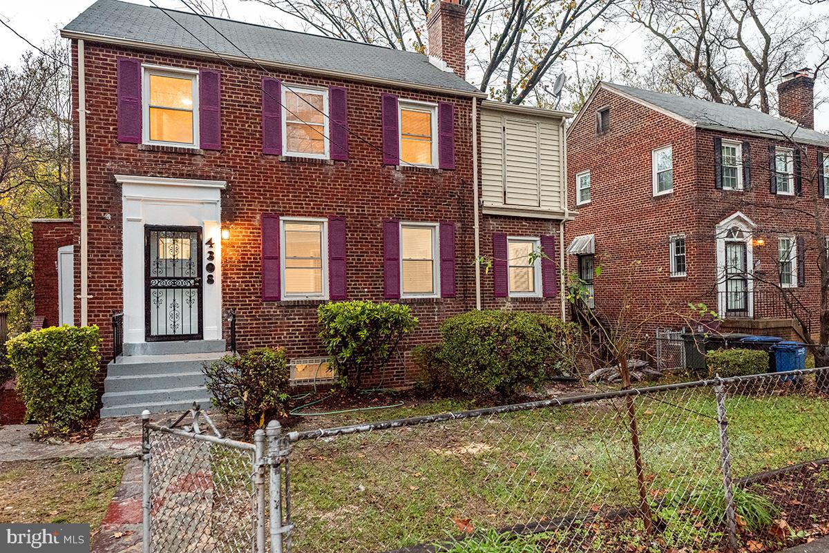 4308 ALABAMA AVE SE, WASHINGTON, District Of Columbia 20019, 4 Bedrooms Bedrooms, ,3 BathroomsBathrooms,Residential,For sale,4308 ALABAMA AVE SE,DCDC2227190 MLS # DCDC2227190