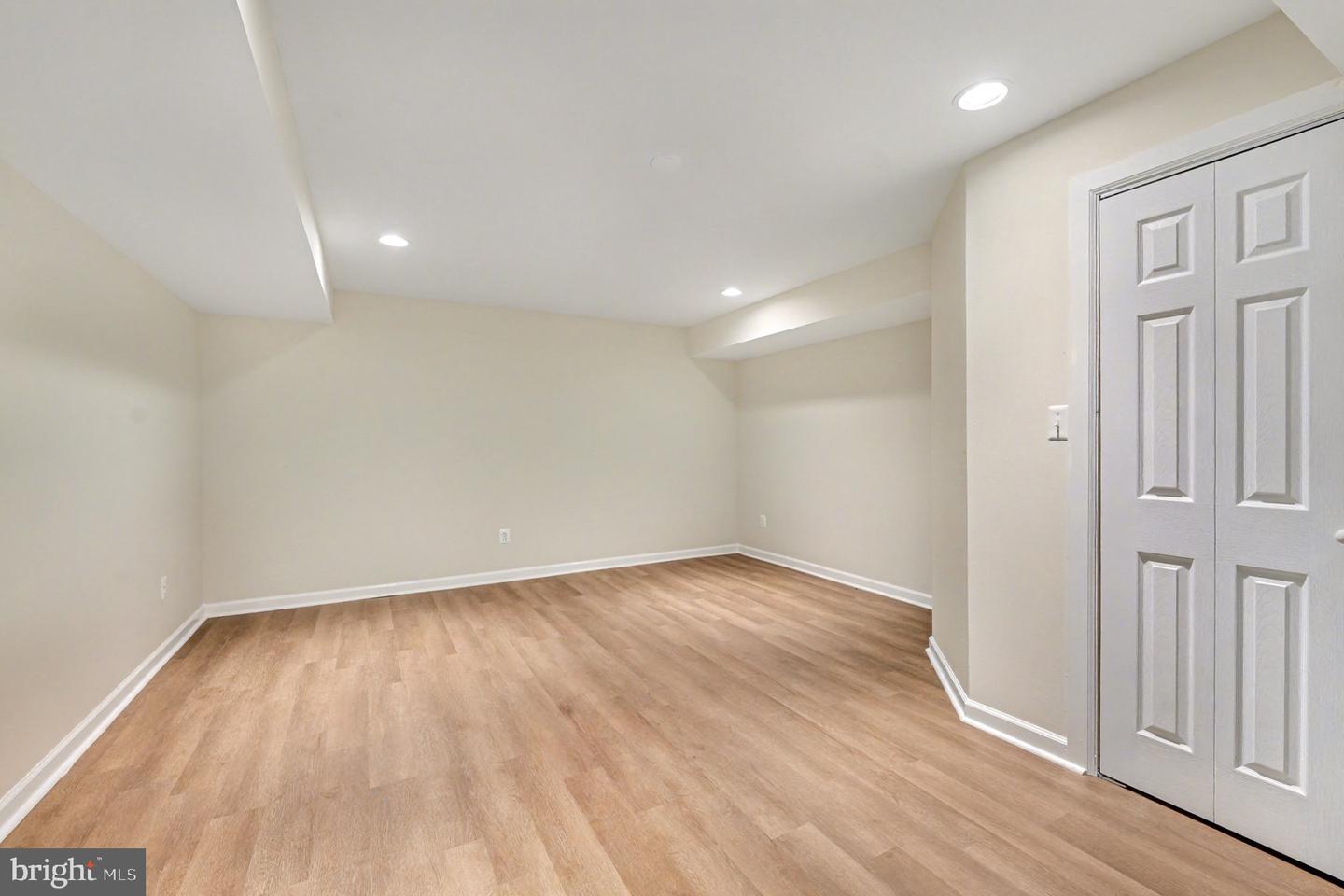 10315 WINTER PARK LN, SPOTSYLVANIA, Virginia 22553, 6 Bedrooms Bedrooms, 18 Rooms Rooms,4 BathroomsBathrooms,Residential,For sale,10315 WINTER PARK LN,VASP2036934 MLS # VASP2036934