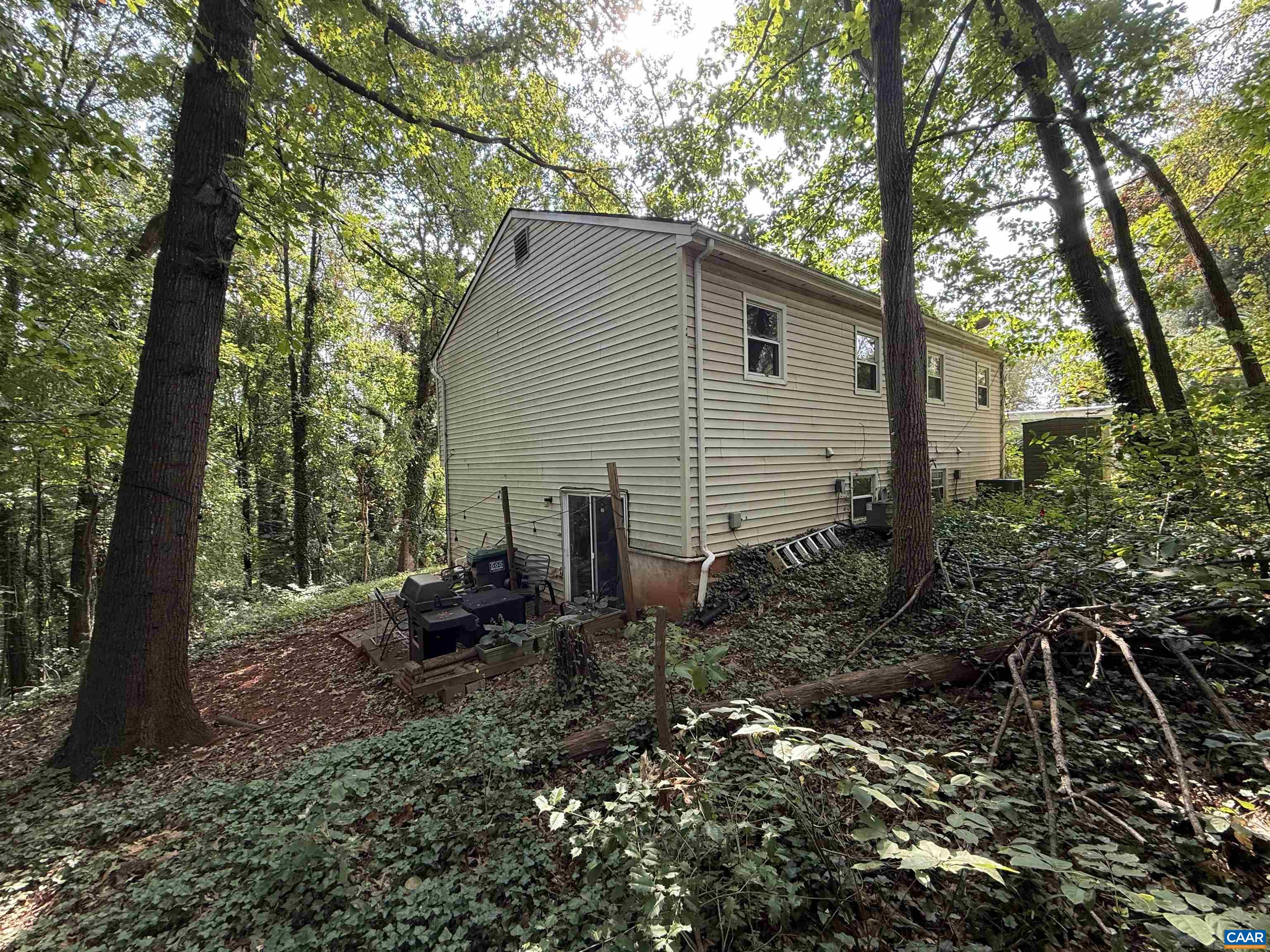 2219 CENTER AVE, CHARLOTTESVILLE, Virginia 22903, ,Residential,2219 CENTER AVE,670211 MLS # 670211