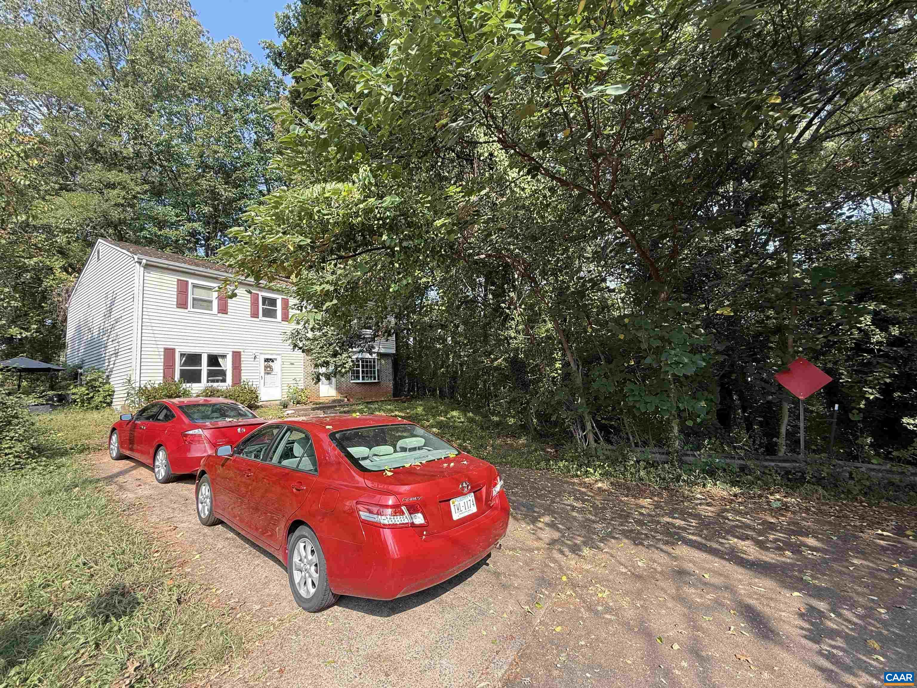 2219 CENTER AVE, CHARLOTTESVILLE, Virginia 22903, ,Residential,2219 CENTER AVE,670211 MLS # 670211