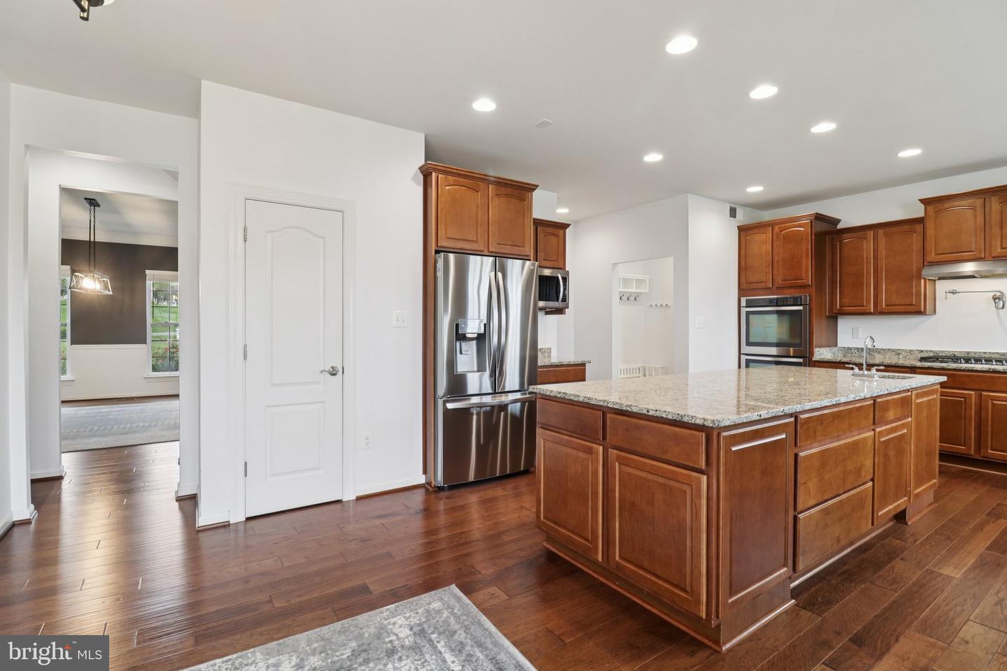 42719 PRAIRIE MERLIN CT, LEESBURG, Virginia 20176, 4 Bedrooms Bedrooms, ,4 BathroomsBathrooms,Residential,For sale,42719 PRAIRIE MERLIN CT,VALO2108994 MLS # VALO2108994