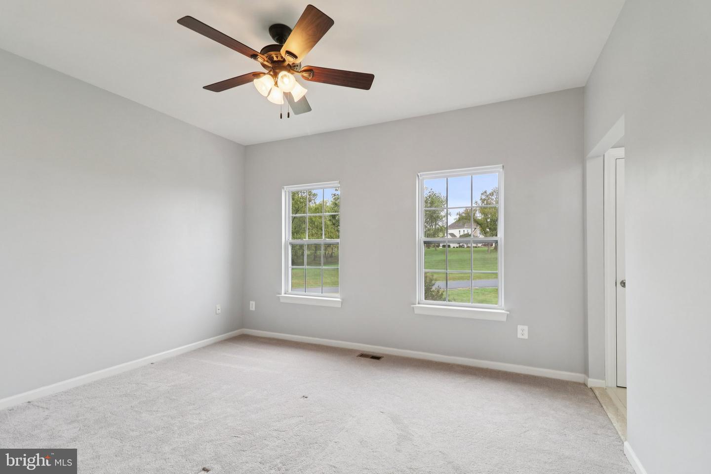 42719 PRAIRIE MERLIN CT, LEESBURG, Virginia 20176, 4 Bedrooms Bedrooms, ,4 BathroomsBathrooms,Residential,For sale,42719 PRAIRIE MERLIN CT,VALO2108994 MLS # VALO2108994
