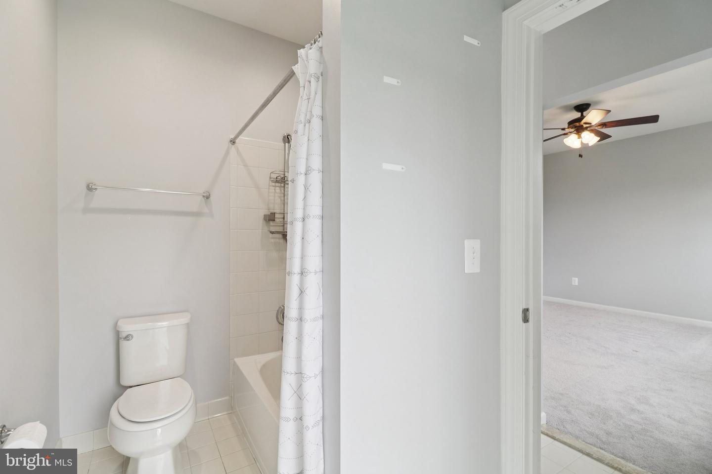 42719 PRAIRIE MERLIN CT, LEESBURG, Virginia 20176, 4 Bedrooms Bedrooms, ,4 BathroomsBathrooms,Residential,For sale,42719 PRAIRIE MERLIN CT,VALO2108994 MLS # VALO2108994
