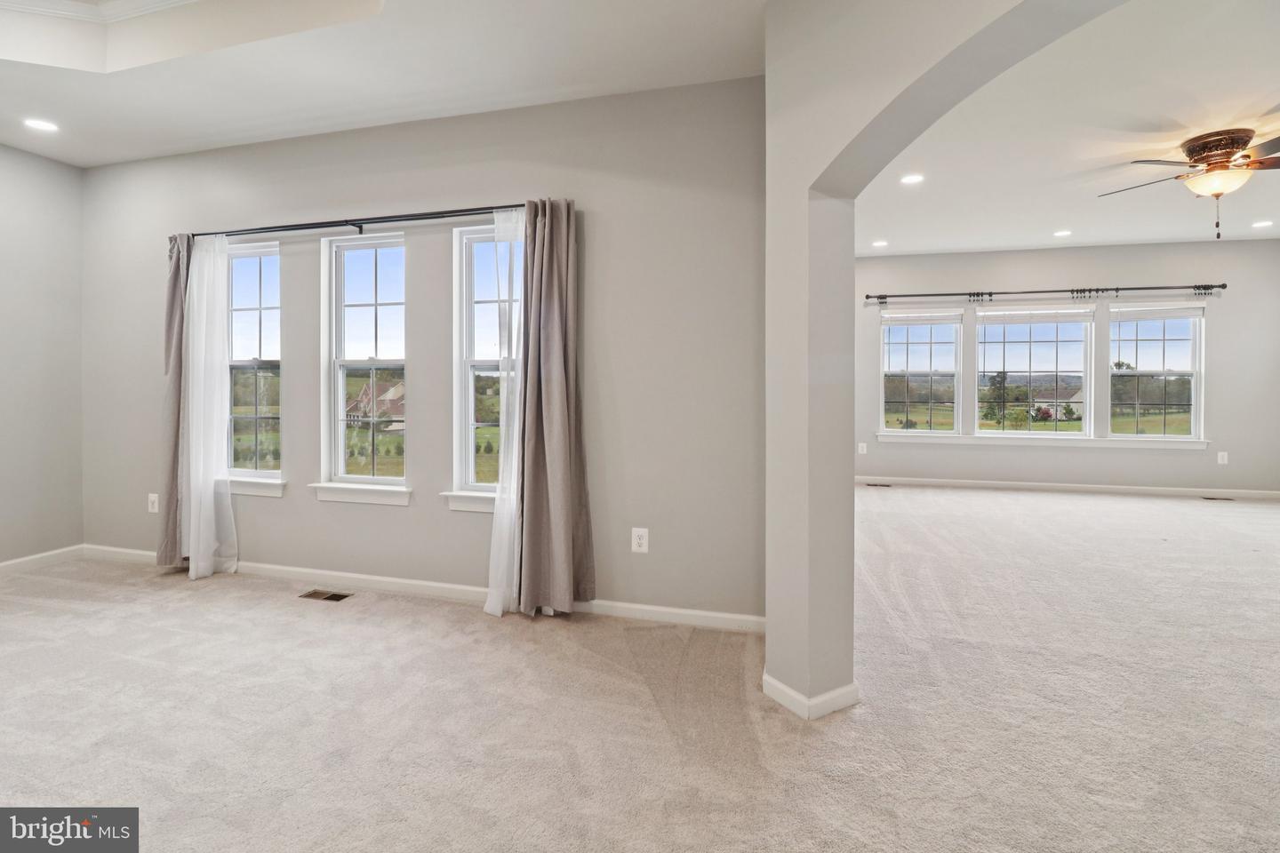 42719 PRAIRIE MERLIN CT, LEESBURG, Virginia 20176, 4 Bedrooms Bedrooms, ,4 BathroomsBathrooms,Residential,For sale,42719 PRAIRIE MERLIN CT,VALO2108994 MLS # VALO2108994