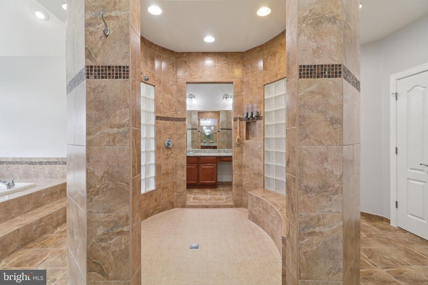 42719 PRAIRIE MERLIN CT, LEESBURG, Virginia 20176, 4 Bedrooms Bedrooms, ,4 BathroomsBathrooms,Residential,For sale,42719 PRAIRIE MERLIN CT,VALO2108994 MLS # VALO2108994
