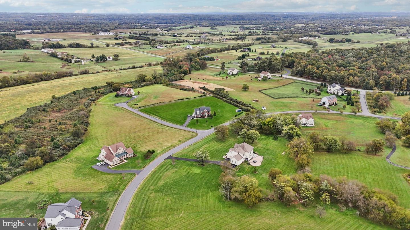 42719 PRAIRIE MERLIN CT, LEESBURG, Virginia 20176, 4 Bedrooms Bedrooms, ,4 BathroomsBathrooms,Residential,For sale,42719 PRAIRIE MERLIN CT,VALO2108994 MLS # VALO2108994