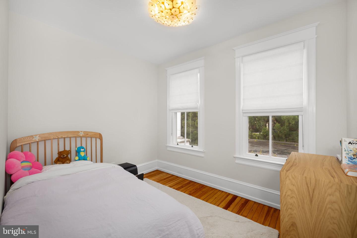 2908 R ST NW, WASHINGTON, District Of Columbia 20007, 3 Bedrooms Bedrooms, ,1 BathroomBathrooms,Residential,For sale,2908 R ST NW,DCDC2227350 MLS # DCDC2227350