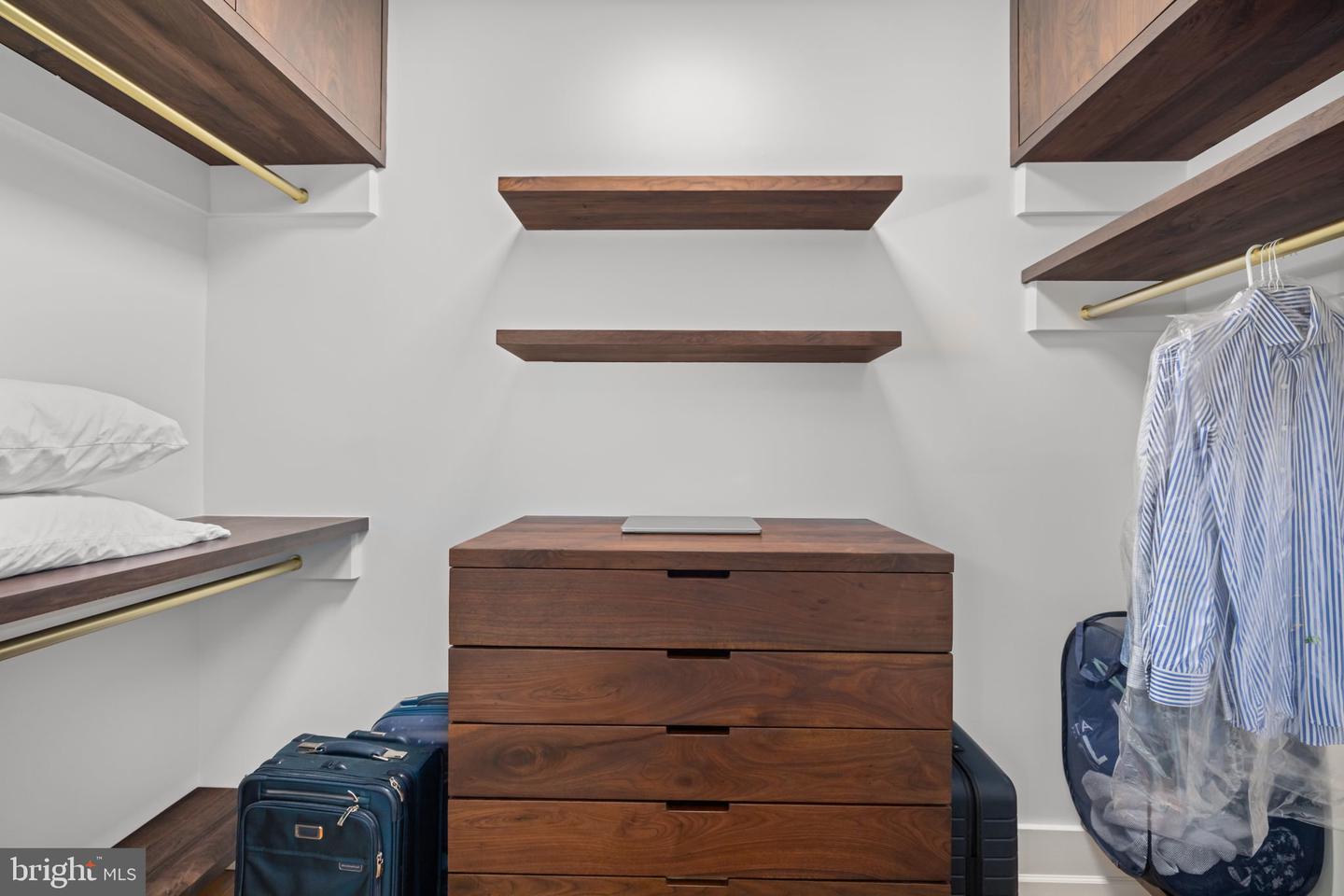 2908 R ST NW, WASHINGTON, District Of Columbia 20007, 3 Bedrooms Bedrooms, ,1 BathroomBathrooms,Residential,For sale,2908 R ST NW,DCDC2227350 MLS # DCDC2227350