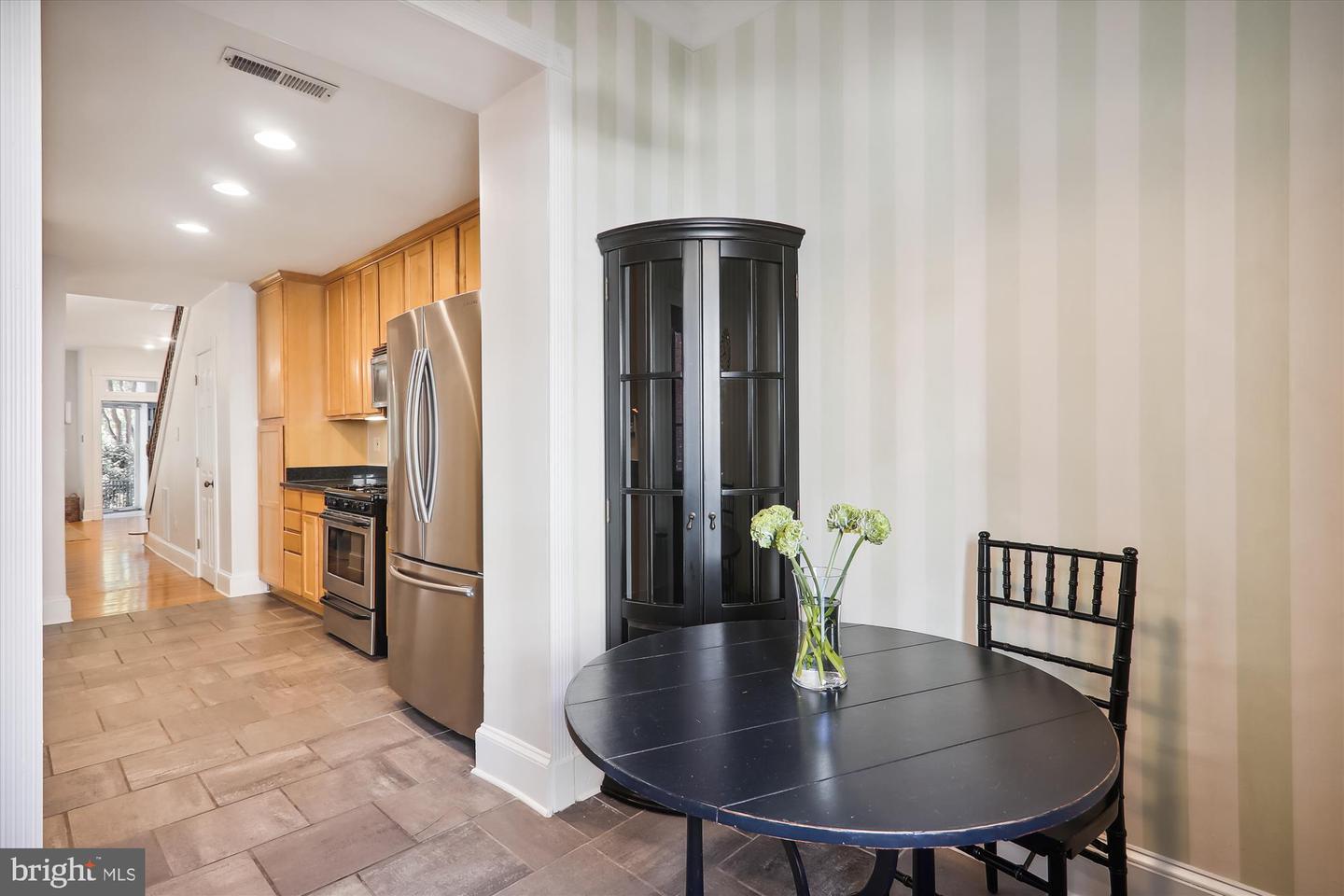 1414 NORTH CAROLINA AVE NE, WASHINGTON, District Of Columbia 20002, 3 Bedrooms Bedrooms, ,1 BathroomBathrooms,Residential,For sale,1414 NORTH CAROLINA AVE NE,DCDC2227138 MLS # DCDC2227138