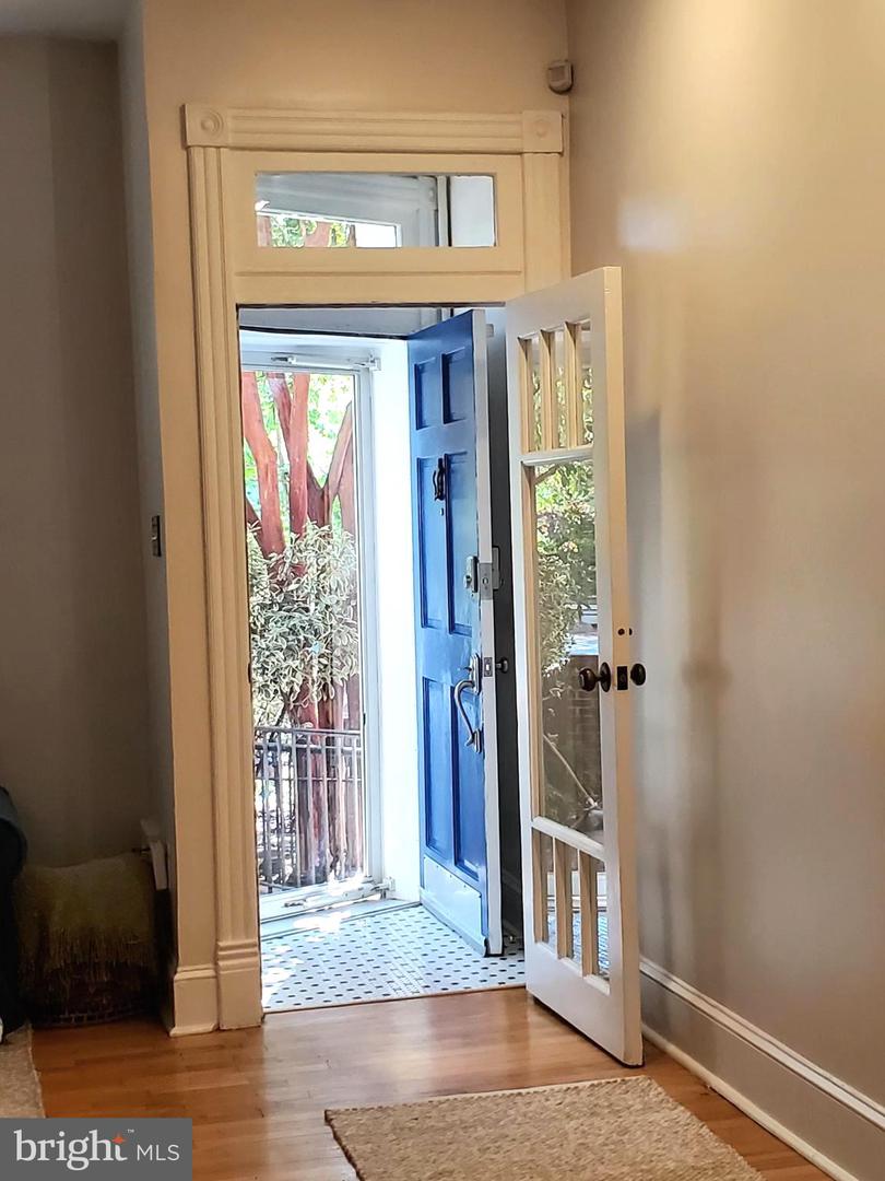 1414 NORTH CAROLINA AVE NE, WASHINGTON, District Of Columbia 20002, 3 Bedrooms Bedrooms, ,1 BathroomBathrooms,Residential,For sale,1414 NORTH CAROLINA AVE NE,DCDC2227138 MLS # DCDC2227138