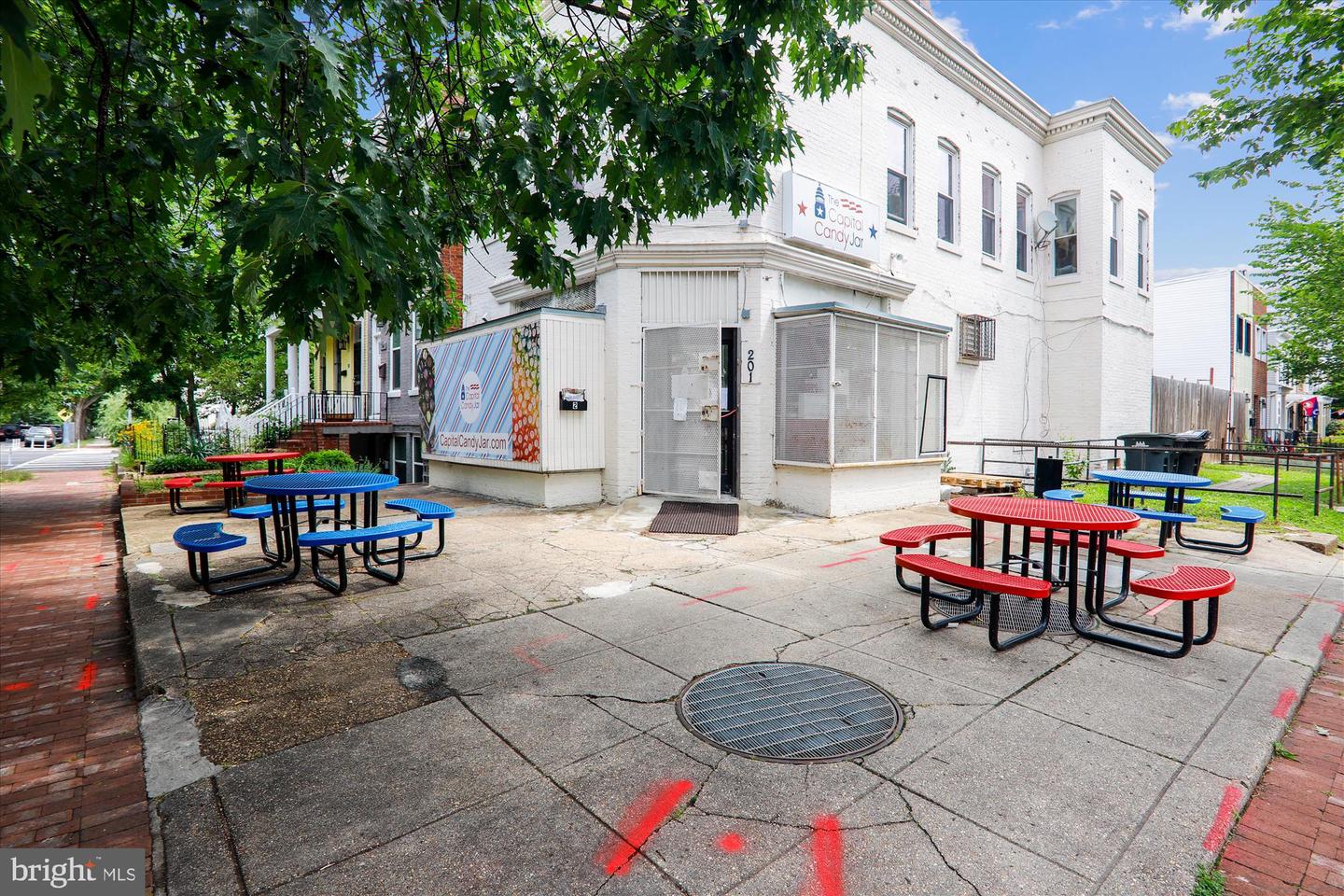 1414 NORTH CAROLINA AVE NE, WASHINGTON, District Of Columbia 20002, 3 Bedrooms Bedrooms, ,1 BathroomBathrooms,Residential,For sale,1414 NORTH CAROLINA AVE NE,DCDC2227138 MLS # DCDC2227138