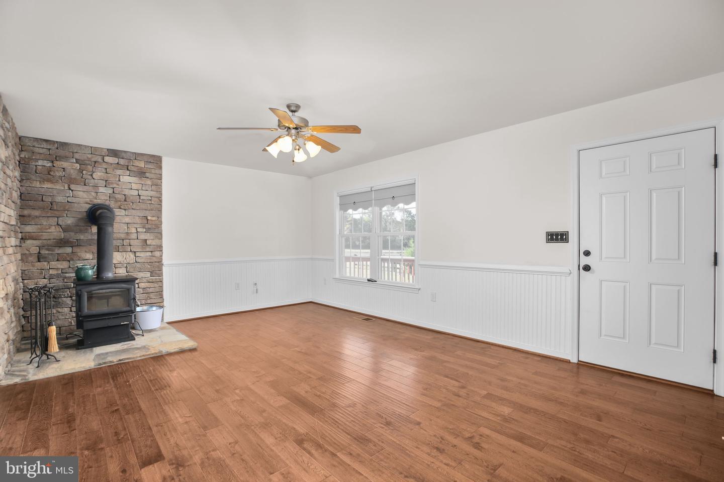 271 POPLAR RD, FREDERICKSBURG, Virginia 22406, 2 Bedrooms Bedrooms, ,2 BathroomsBathrooms,Farm,For sale,271 POPLAR RD,VAST2043632 MLS # VAST2043632