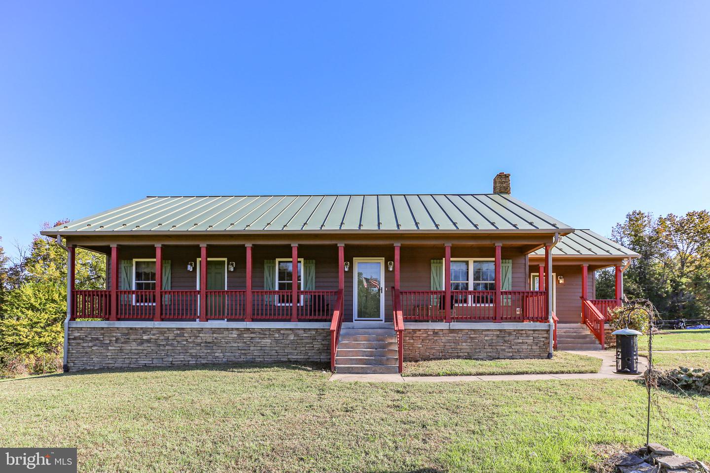 271 POPLAR RD, FREDERICKSBURG, Virginia 22406, 2 Bedrooms Bedrooms, ,2 BathroomsBathrooms,Farm,For sale,271 POPLAR RD,VAST2043632 MLS # VAST2043632