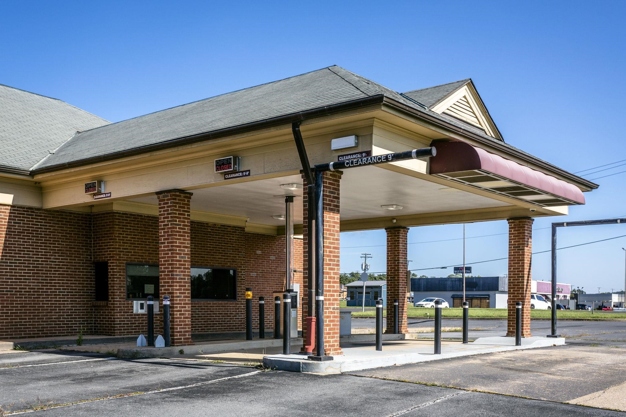 488 FRONTIER DR, STAUNTON, Virginia 24401, ,Commercial,488 FRONTIER DR,670199 MLS # 670199