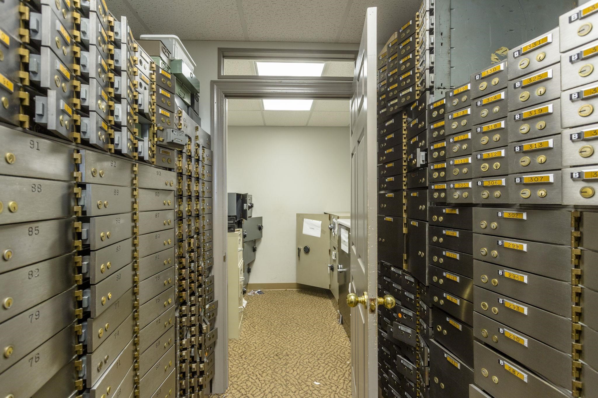 488 FRONTIER DR, STAUNTON, Virginia 24401, ,Commercial,488 FRONTIER DR,670199 MLS # 670199