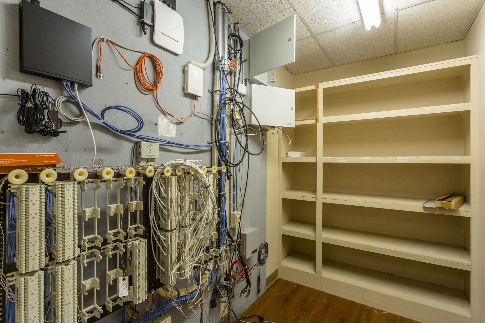 488 FRONTIER DR, STAUNTON, Virginia 24401, ,Commercial,488 FRONTIER DR,670199 MLS # 670199