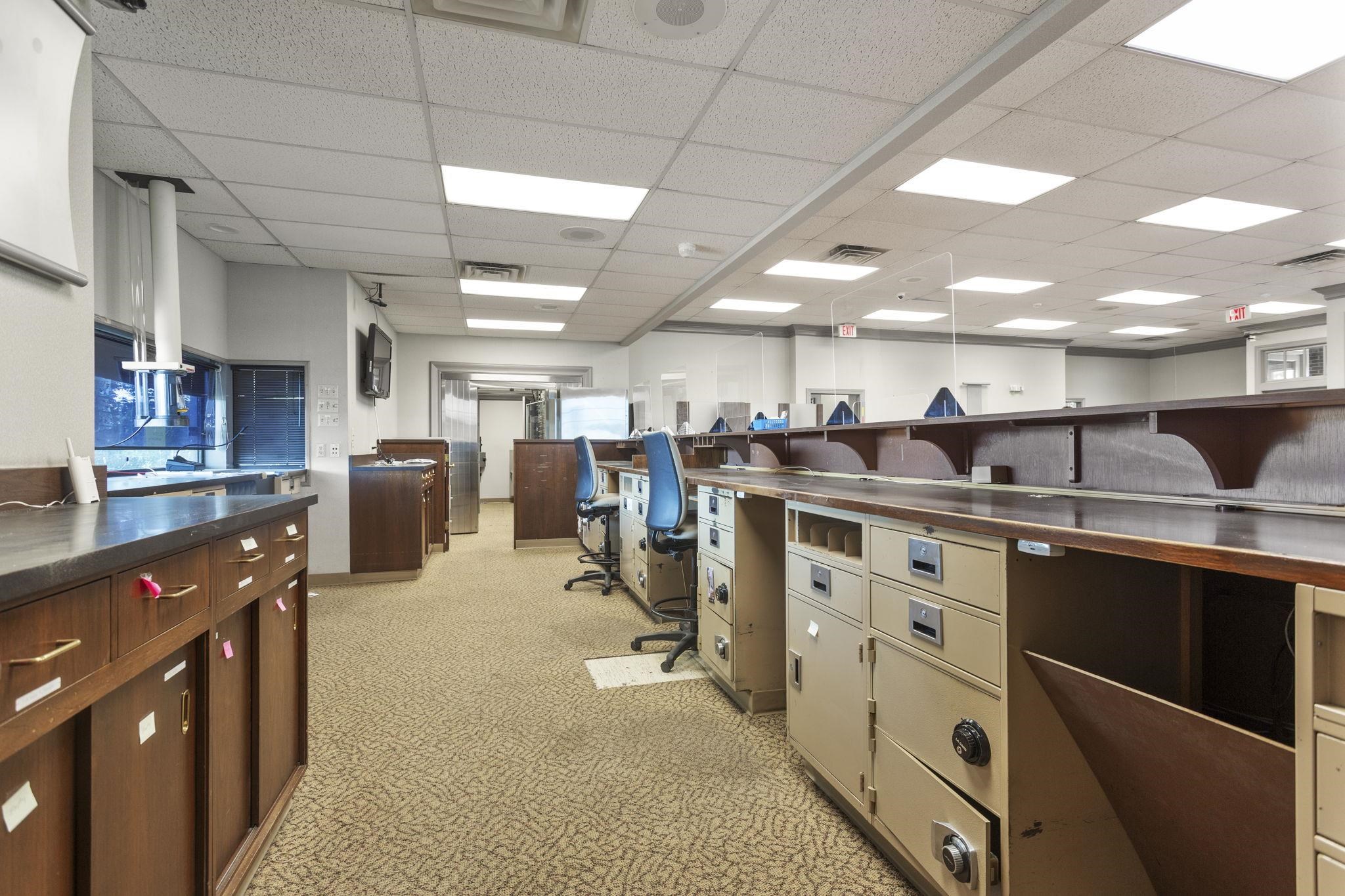 488 FRONTIER DR, STAUNTON, Virginia 24401, ,Commercial,488 FRONTIER DR,670199 MLS # 670199