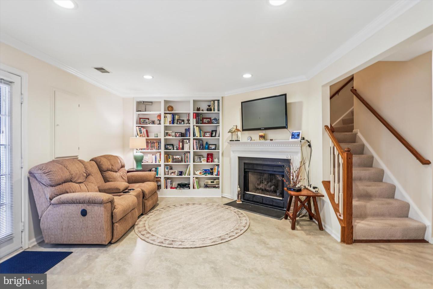 20679 RIPTIDE SQ, STERLING, Virginia 20165, 3 Bedrooms Bedrooms, ,3 BathroomsBathrooms,Residential,For sale,20679 RIPTIDE SQ,VALO2108960 MLS # VALO2108960