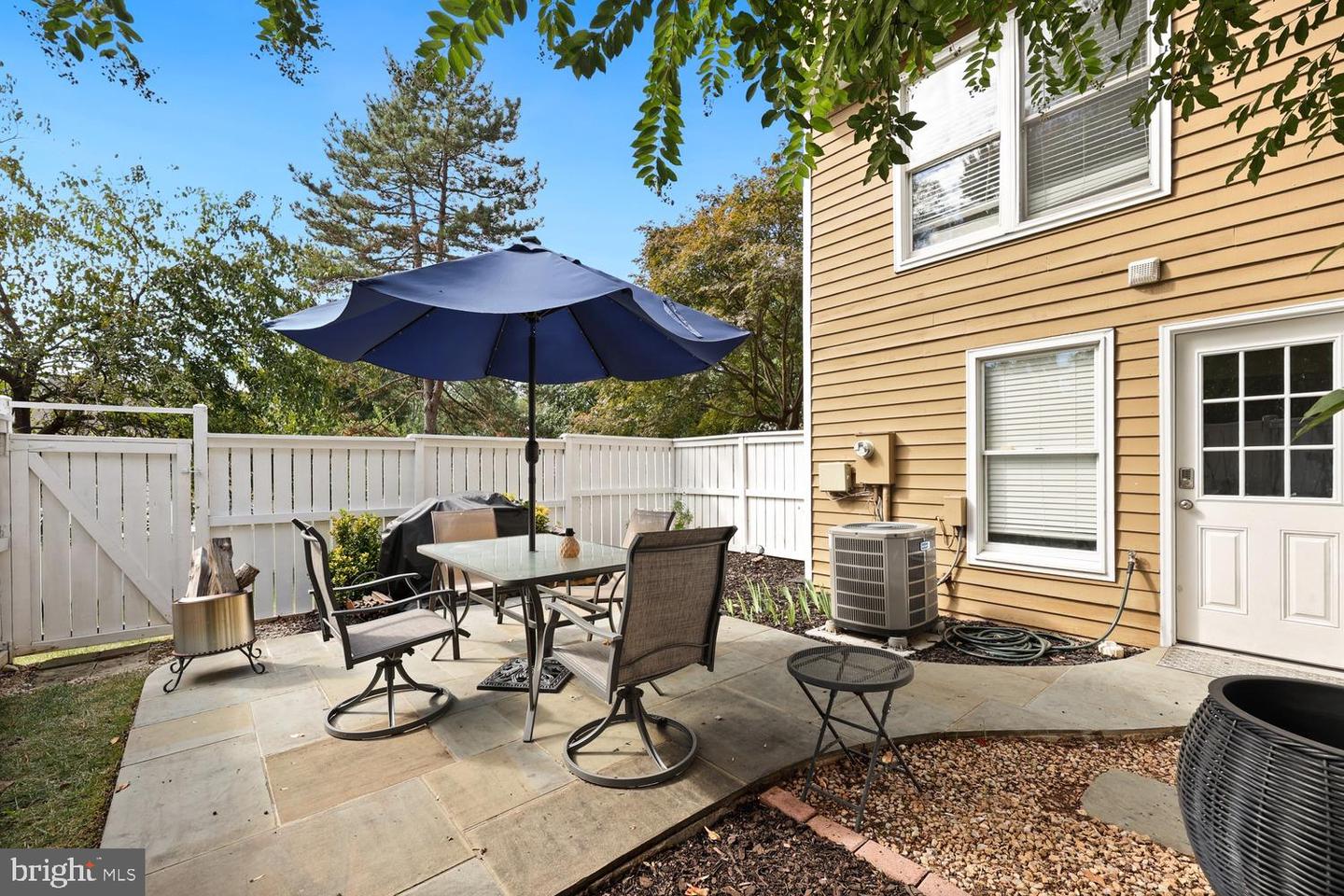 1651 POPLAR GROVE DR, RESTON, Virginia 20194, 2 Bedrooms Bedrooms, ,1 BathroomBathrooms,Residential,For sale,1651 POPLAR GROVE DR,VAFX2274440 MLS # VAFX2274440