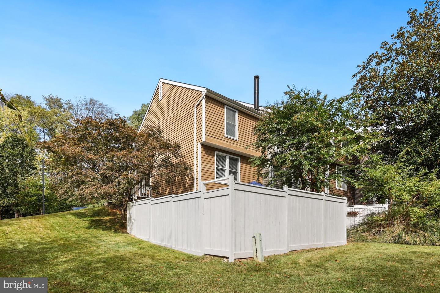 1651 POPLAR GROVE DR, RESTON, Virginia 20194, 2 Bedrooms Bedrooms, ,1 BathroomBathrooms,Residential,For sale,1651 POPLAR GROVE DR,VAFX2274440 MLS # VAFX2274440