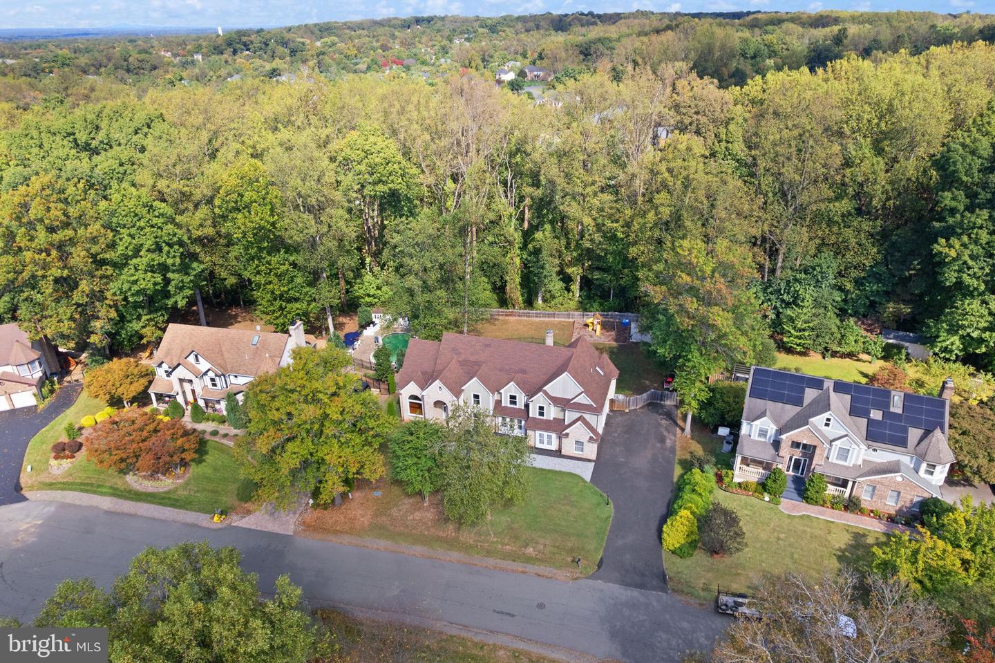 1235 GILMAN CT, HERNDON, Virginia 20170, 5 Bedrooms Bedrooms, ,3 BathroomsBathrooms,Residential,For sale,1235 GILMAN CT,VAFX2274476 MLS # VAFX2274476