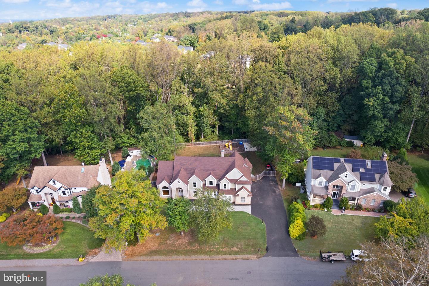 1235 GILMAN CT, HERNDON, Virginia 20170, 5 Bedrooms Bedrooms, ,3 BathroomsBathrooms,Residential,For sale,1235 GILMAN CT,VAFX2274476 MLS # VAFX2274476