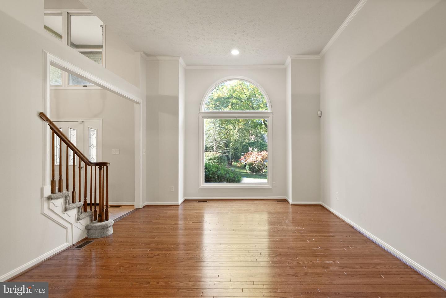 1235 GILMAN CT, HERNDON, Virginia 20170, 5 Bedrooms Bedrooms, ,3 BathroomsBathrooms,Residential,For sale,1235 GILMAN CT,VAFX2274476 MLS # VAFX2274476