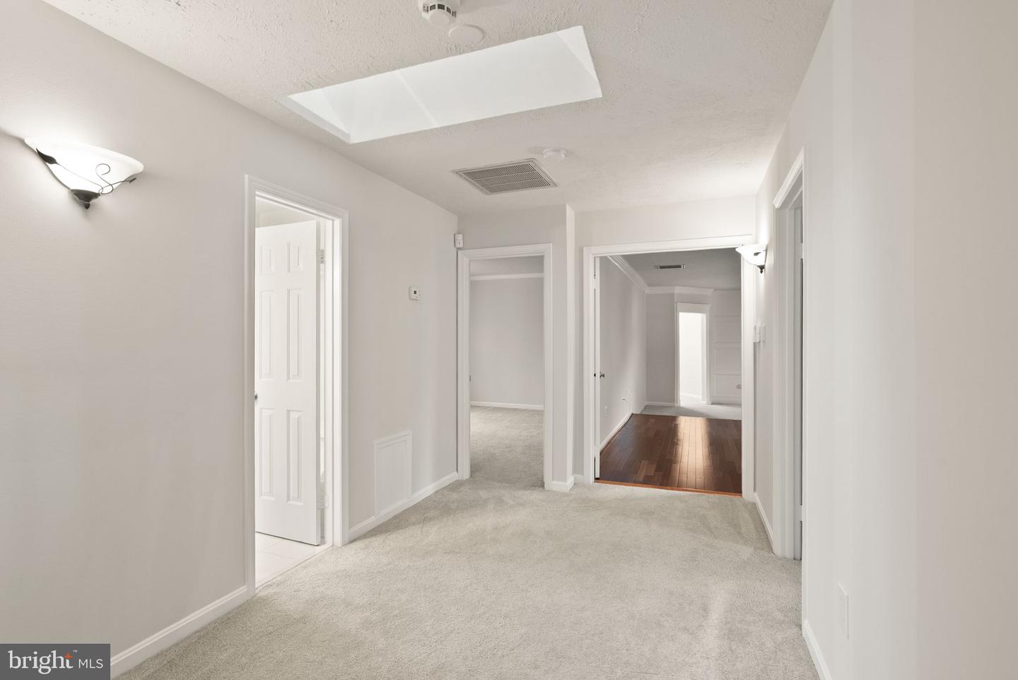 1235 GILMAN CT, HERNDON, Virginia 20170, 5 Bedrooms Bedrooms, ,3 BathroomsBathrooms,Residential,For sale,1235 GILMAN CT,VAFX2274476 MLS # VAFX2274476
