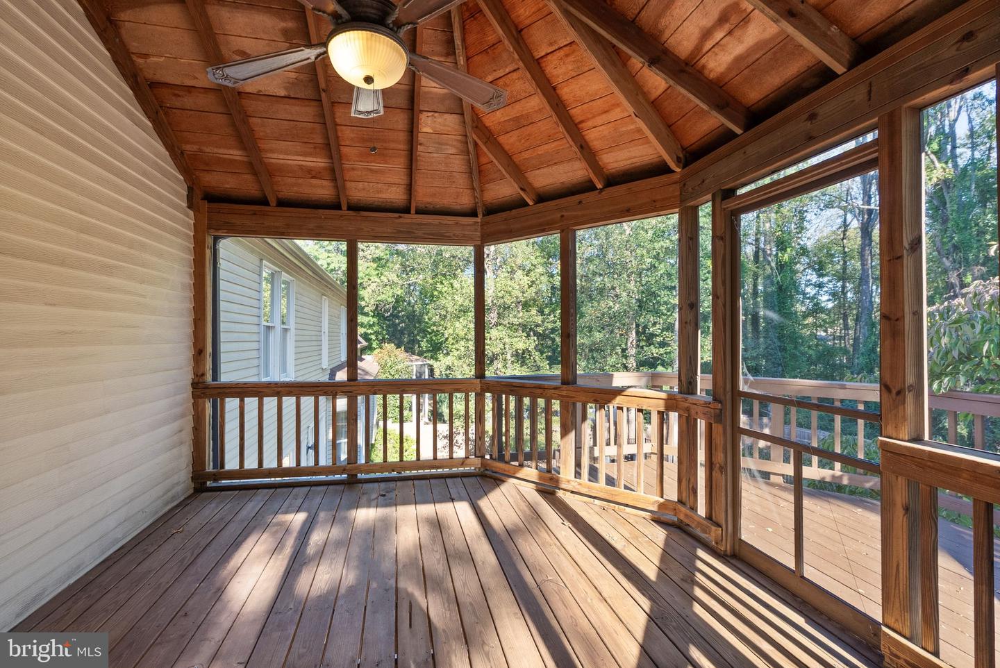 1235 GILMAN CT, HERNDON, Virginia 20170, 5 Bedrooms Bedrooms, ,3 BathroomsBathrooms,Residential,For sale,1235 GILMAN CT,VAFX2274476 MLS # VAFX2274476
