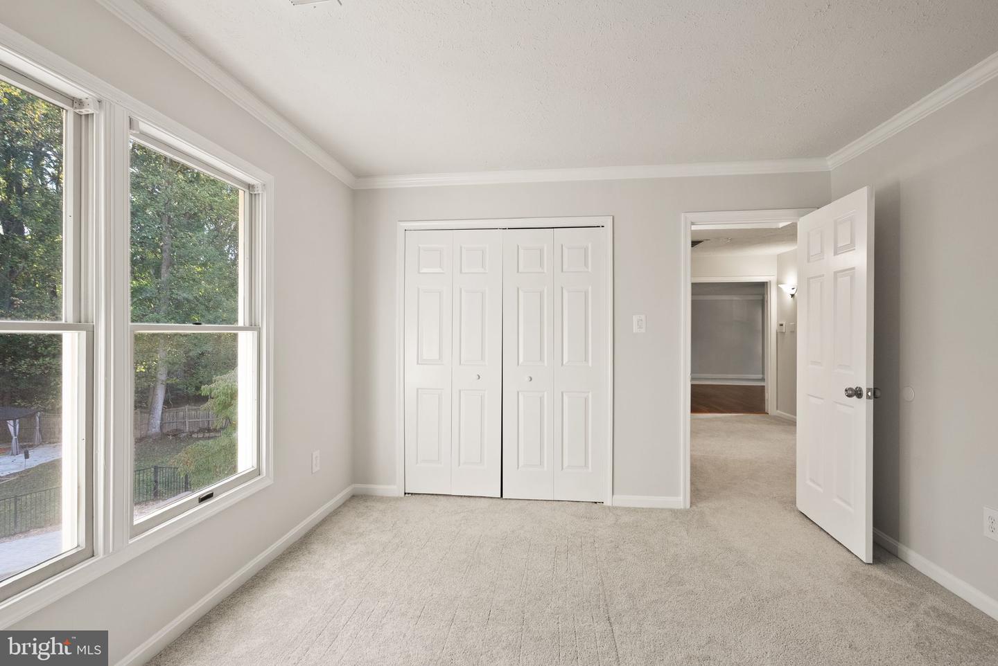 1235 GILMAN CT, HERNDON, Virginia 20170, 5 Bedrooms Bedrooms, ,3 BathroomsBathrooms,Residential,For sale,1235 GILMAN CT,VAFX2274476 MLS # VAFX2274476